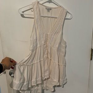 American Eagle Outfitters Tops - flowy v neck tank top American Eagle Outfitters Tops - flowy v neck tank top